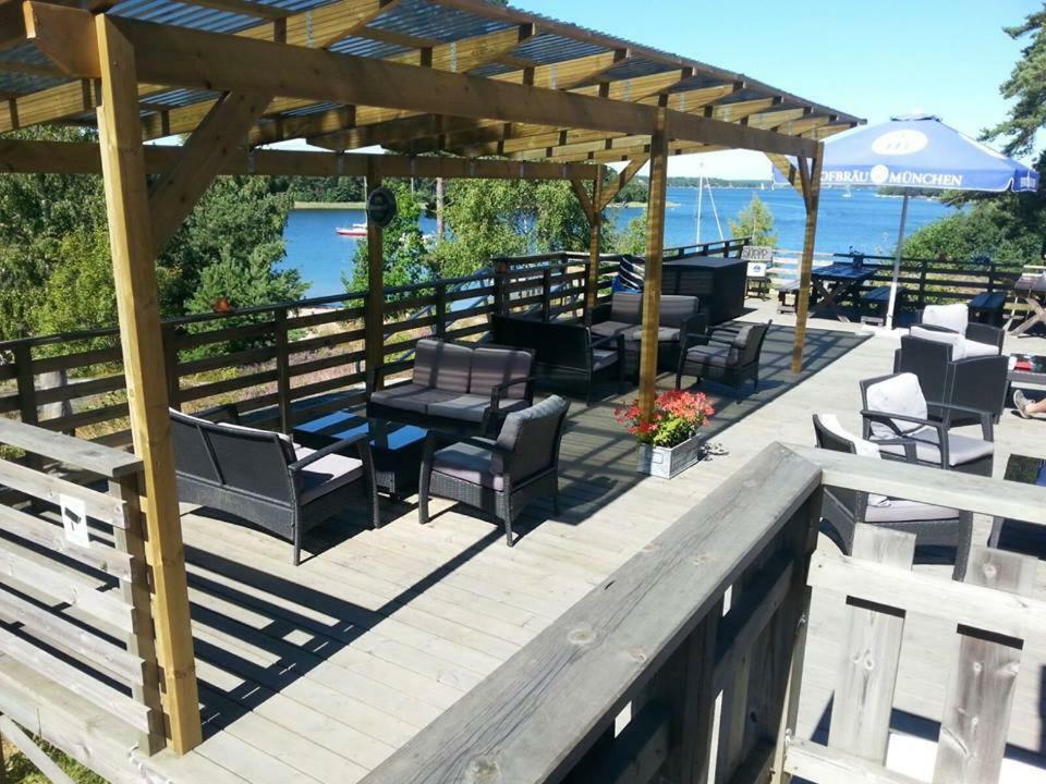 Vita Grindarna / Djuroe Havsbad Villa Djurhamn Ngoại thất bức ảnh